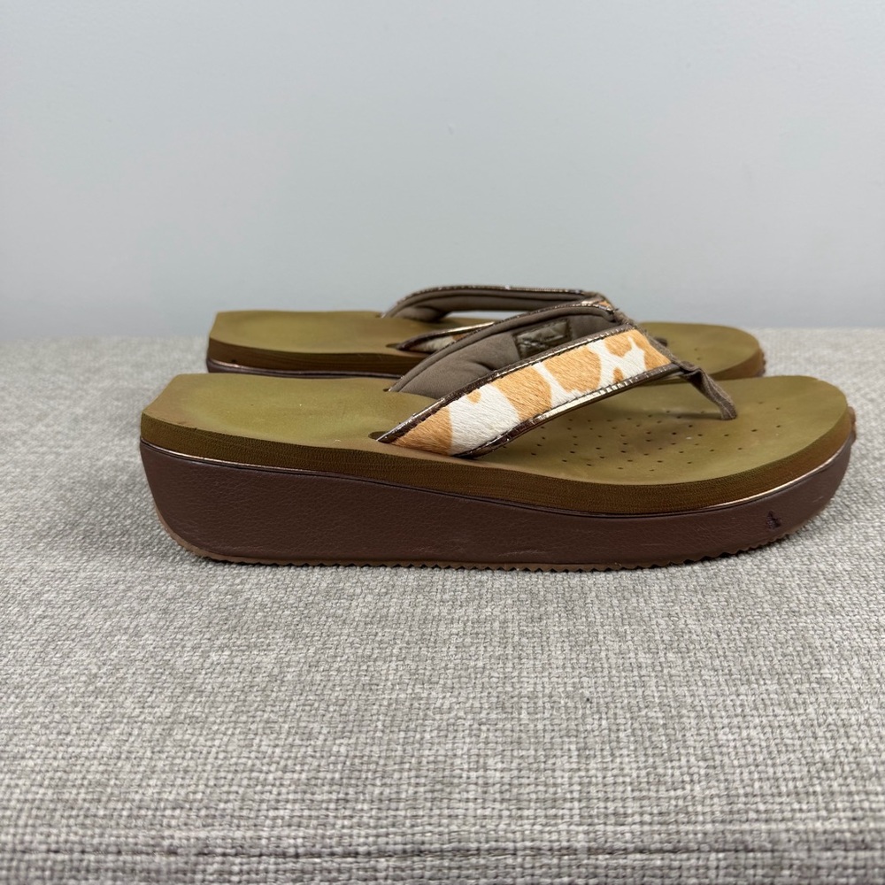VOLATILE Women's NEVILLE Cow Print Wedge Platform Sandals Size 10 Tan White